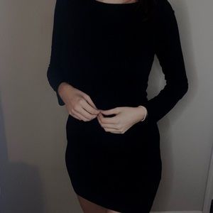 Forever 21 Long Sleeve Black Dress